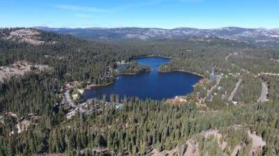 Serene Lakes